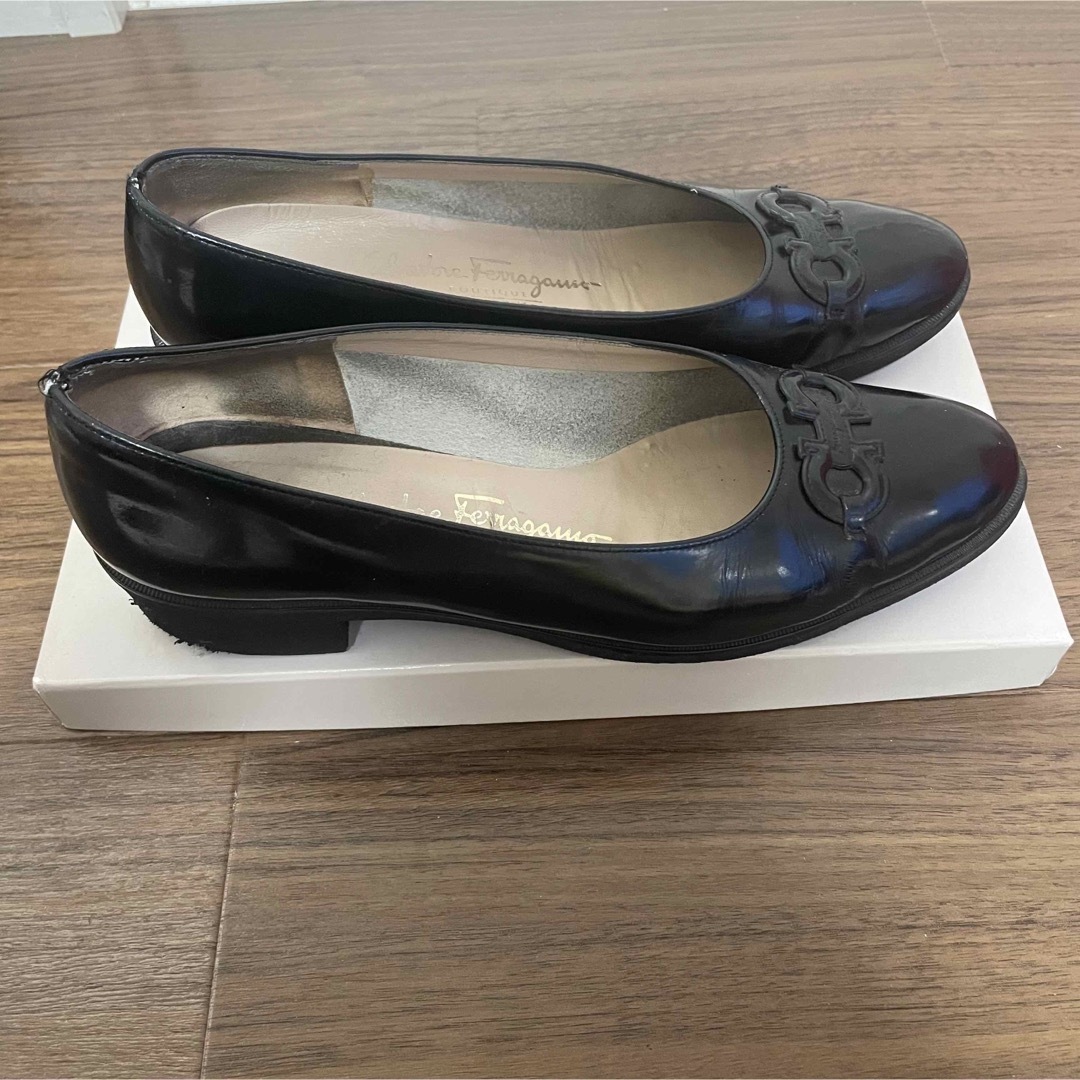 Salvatore Ferragamo - Ferragamo パンプス 7Cの通販 by Haru's shop ...