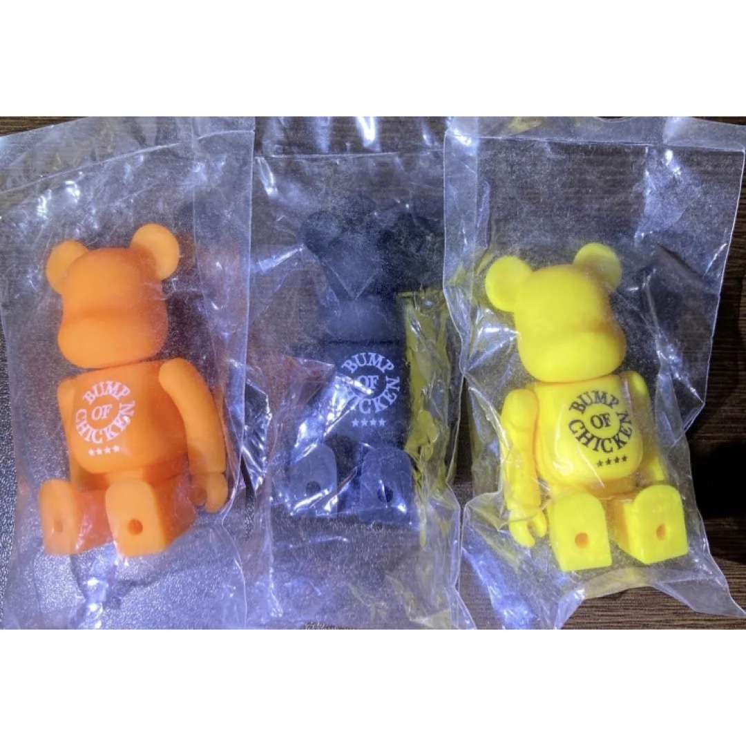 BE@RBRICK(ベアブリック)のBUMP OF CHICKEN ベアブリック 3個セット エンタメ/ホビーのタレントグッズ(ミュージシャン)の商品写真