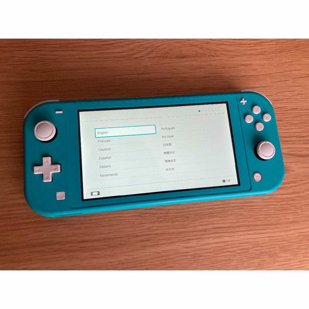 任天堂(ニンテンドウ)のNintendo Switch Lite ターコイズ本体（中古箱無・ケース付） エンタメ/ホビーのゲームソフト/ゲーム機本体(家庭用ゲーム機本体)の商品写真