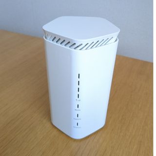 エヌイーシー(NEC)のSpeed Wi-Fi HOME 5G L12　ホームルーター(PC周辺機器)