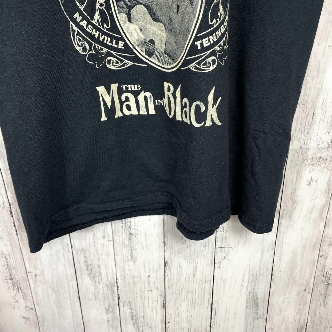 MUSIC TEE(ミュージックティー)のバンドロックＴシャツ　ジョニーキャッシュ　オーバーサイズＬ　黒ブラック　半袖古着 メンズのトップス(Tシャツ/カットソー(半袖/袖なし))の商品写真