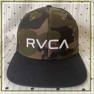 RVCAルーカUS限定バイデザインロゴエンブロイディーCAMOキャップ