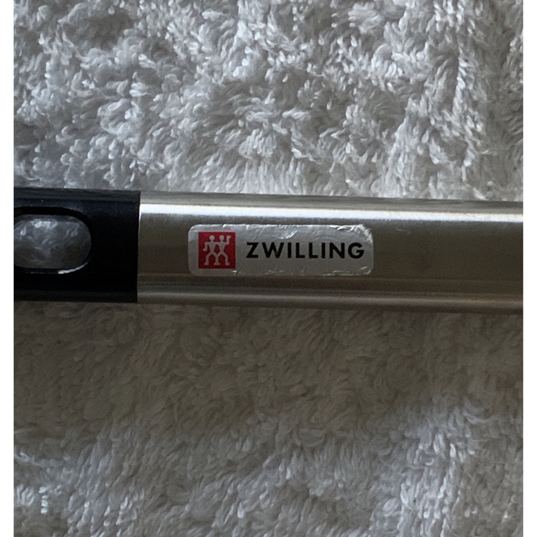 Zwilling J.A. Henckels(ツヴィリングジェイエーヘンケルス)の【美品】ZWILLING ヘンケルス サンドイッチスプレッダー バターナイフ インテリア/住まい/日用品のキッチン/食器(調理道具/製菓道具)の商品写真