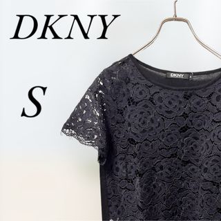 ダナキャランニューヨーク(DKNY)のDKNY 半袖トップス　花柄Tシャツ　Sサイズ(Tシャツ(半袖/袖なし))