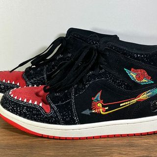 NIKE - 希少！NIKE AIR JORDAN 1 MID SE シエンプレ ファミリアの通販