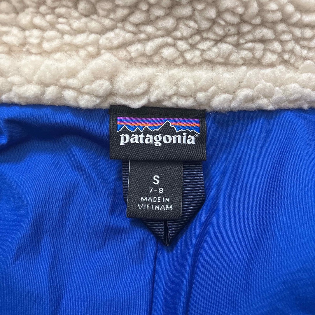 patagonia(パタゴニア)の即決 Patagonia キッズ Classic Retro X Jacket  キッズ/ベビー/マタニティのキッズ服男の子用(90cm~)(ジャケット/上着)の商品写真