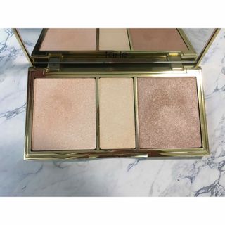 BECCA X KHLOE 限定フェイスカラーパレットベッカX クロエ