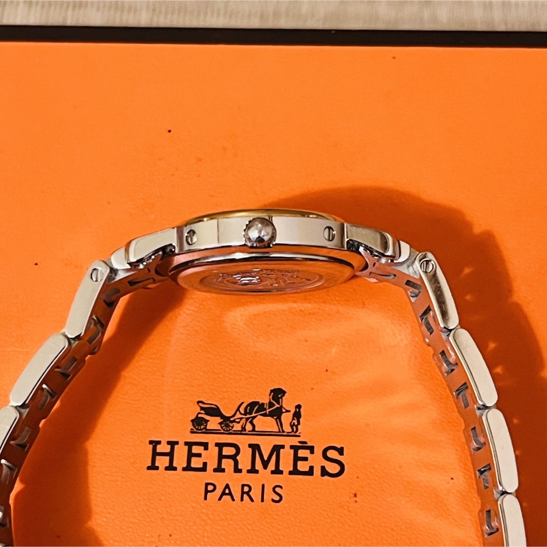 Hermes(エルメス)の【中古美品】エルメス クリッパー CL4.220 レディース 腕時計 電池交換済 レディースのファッション小物(腕時計)の商品写真