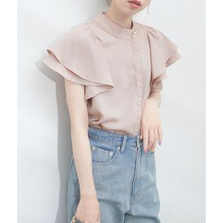 ナチュラルクチュール(natural couture)のナチュラルクチュール ラッフルフリル フロント アシメ ブラウス(シャツ/ブラウス(半袖/袖なし))