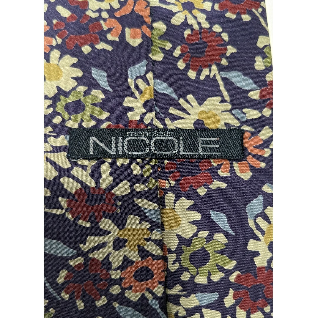 NICOLE(ニコル)のNICOLE　ネクタイ　花柄 メンズのファッション小物(ネクタイ)の商品写真