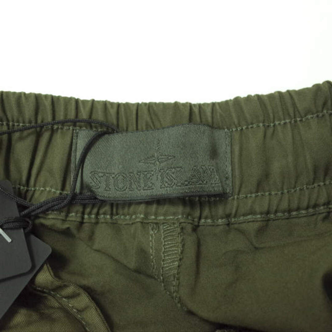 STONE ISLAND(ストーンアイランド)のSTONE ISLAND ストーンアイランド 23SS Ghost Pieces ベンタイル バミューダ カーゴショーツ 7815L02F1 32 Military Olive イージー ショートパンツ ボトムス【中古】【STONE ISLAND】 メンズのパンツ(ショートパンツ)の商品写真