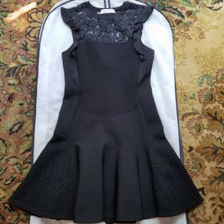 本物 美品 ヴァレンティノ バタフライ刺繍 ケーブルニット ワンピース