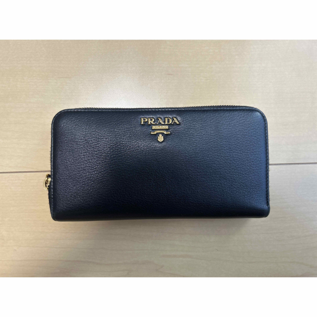 PRADA(プラダ)のPRADA 長財布 レディースのファッション小物(財布)の商品写真