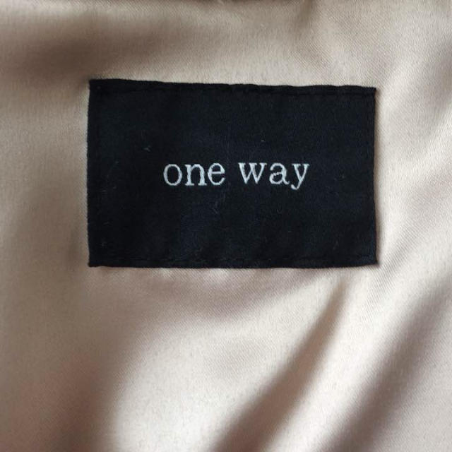 one*way(ワンウェイ)のone way ファーコート レディースのジャケット/アウター(毛皮/ファーコート)の商品写真