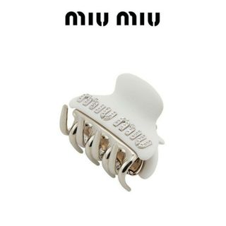 ミュウミュウ(miumiu)のミウミウ ヘアクリップ miumiu(バレッタ/ヘアクリップ)