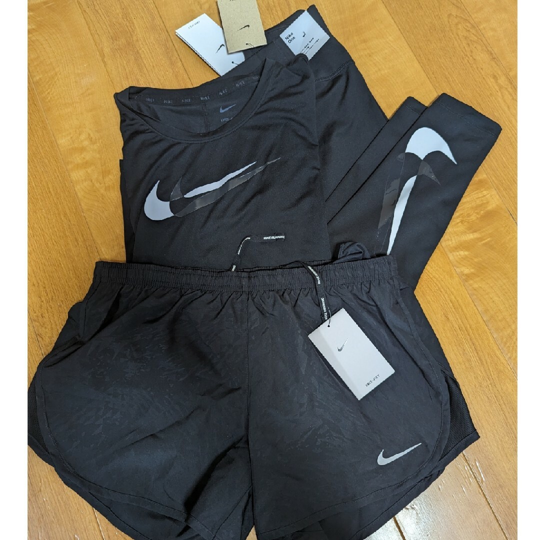 【NIKEジムウェアレディースLザイズ】