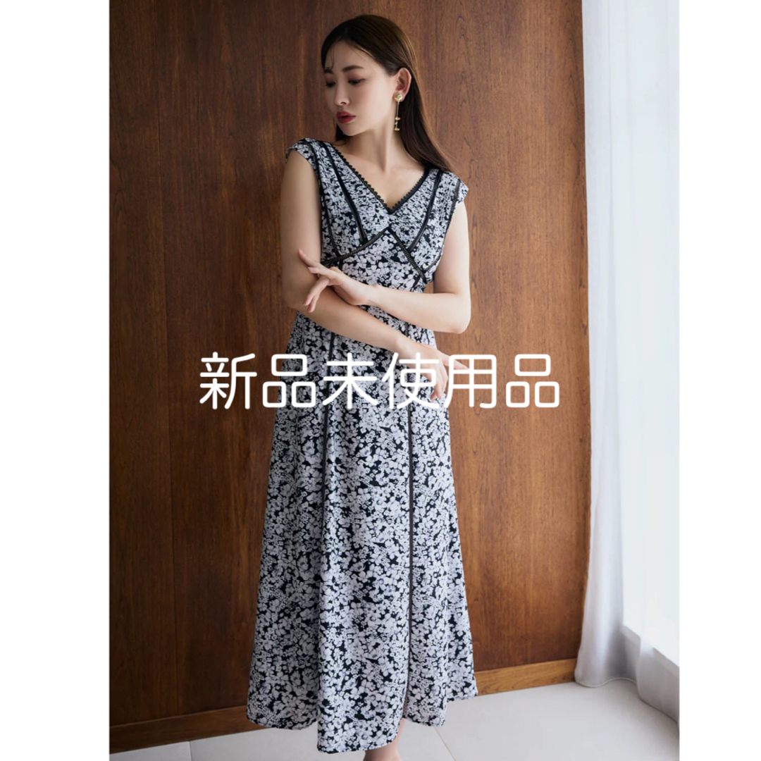 【新品未使用品】Lace Trimmed Floral Dress black