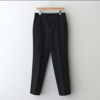 オーラリー(AURALEE)のAURALE LIGHT WOOL MAX GABARDINE SLACKS 3(スラックス)