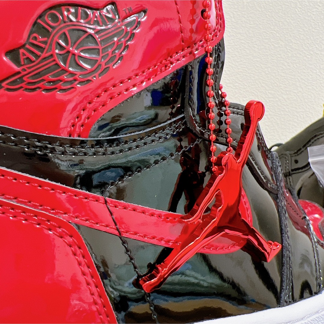 NIKE(ナイキ)のNike Air Jordan 1 High OG Patent Bred メンズの靴/シューズ(スニーカー)の商品写真