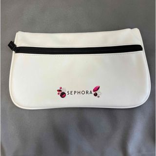 Sephora - Glossier ピンクポーチ♡グロッシアーの通販 by まし Sephora - Glossier ピンクポーチ♡グロッシアーの通販 by まし