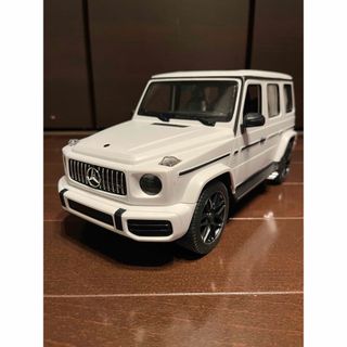 メルセデスベンツ(Gクラス) G63 AMG 1/14ラジコン ホワイト