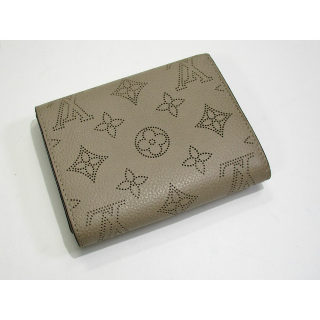 LOUIS VUITTON(ルイヴィトン)のLOUIS VUITTON ポルトフォイユ イリス コンパクト 二つ折り財布 レディースのファッション小物(財布)の商品写真