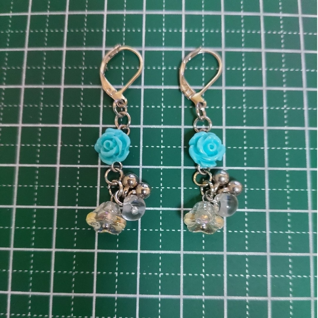 ハンドメイド♡フックピアス ハンドメイドのアクセサリー(ピアス)の商品写真