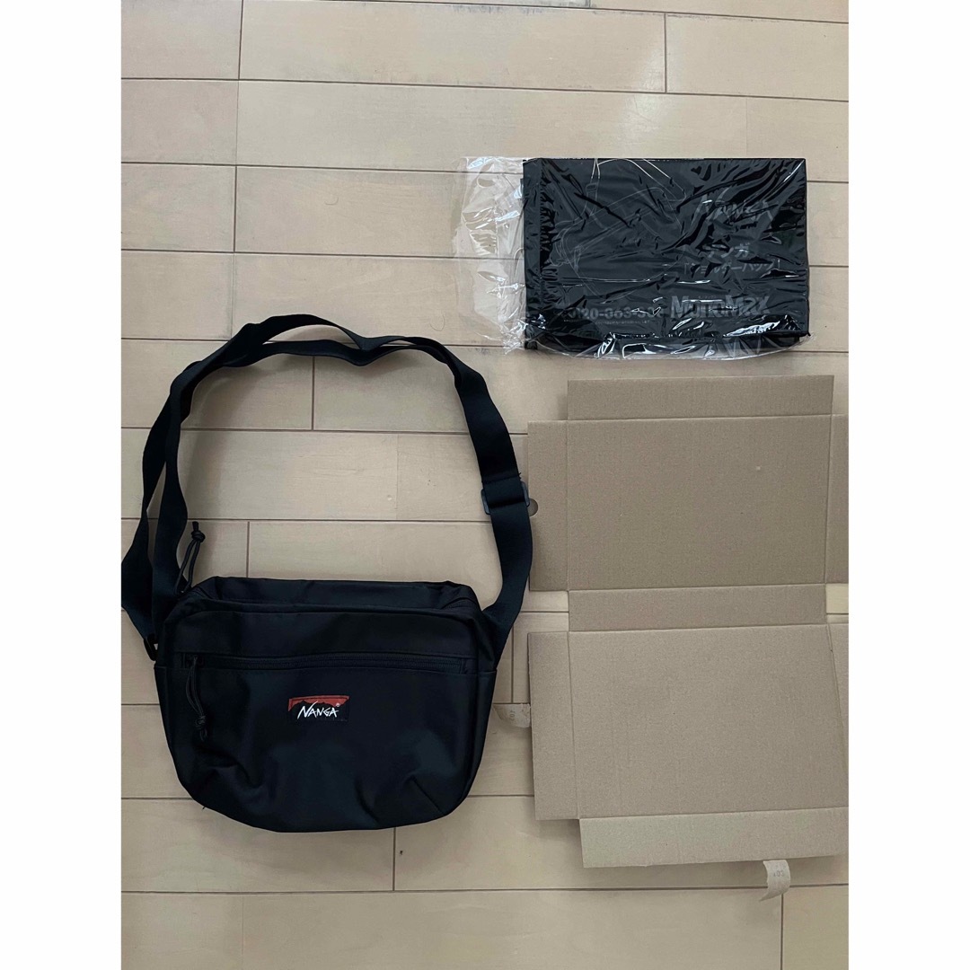 NANGA(ナンガ)のナンガ　ショルダーバッグ　NANGA モノマックス　付録　新品　送料無料 メンズのバッグ(ショルダーバッグ)の商品写真