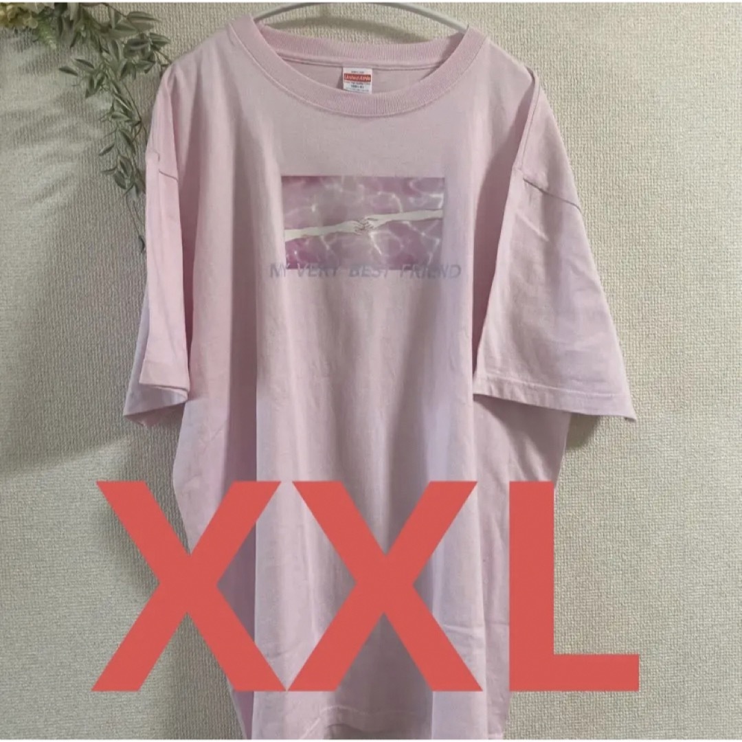 【新品未着用】魔法少女まどか☆マギカ Tシャツ ピンク　メンズ XXL メンズのトップス(Tシャツ/カットソー(半袖/袖なし))の商品写真