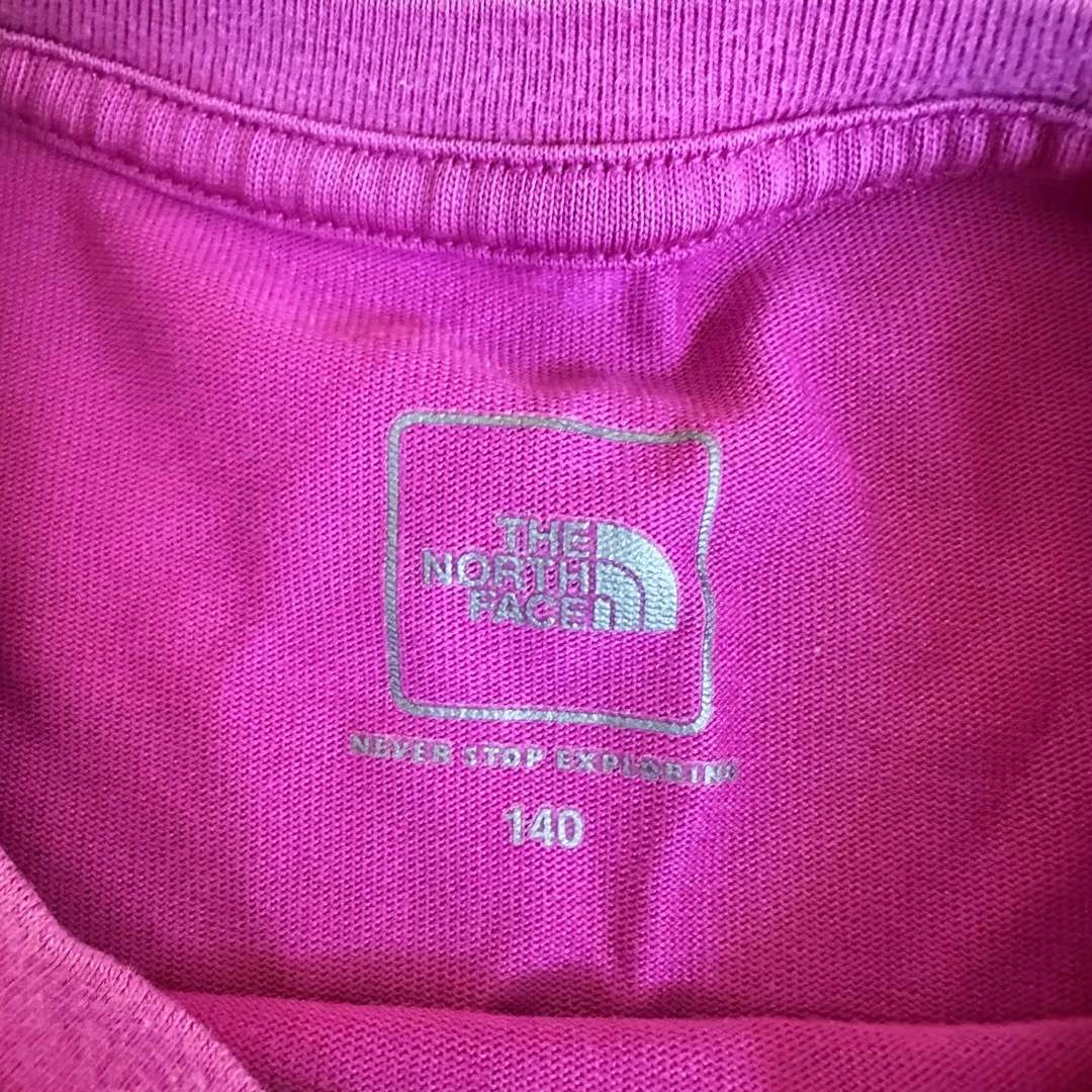 THE NORTH FACE(ザノースフェイス)の【140】ノースフェイス　キッズ　Tシャツ キッズ/ベビー/マタニティのキッズ服女の子用(90cm~)(Tシャツ/カットソー)の商品写真