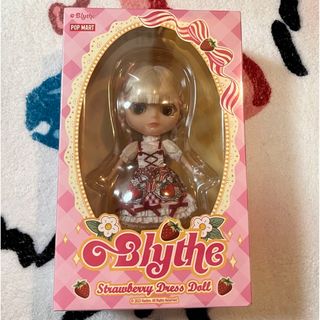 Popmart Blythe ポップマートブライス　ドール　人形