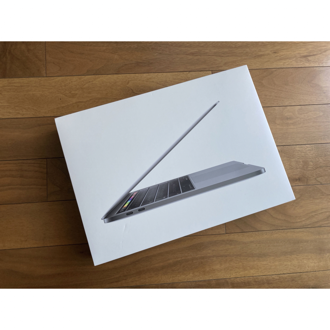 箱　APPLE アップル MacBook Pro 2019 13.3型 中国語