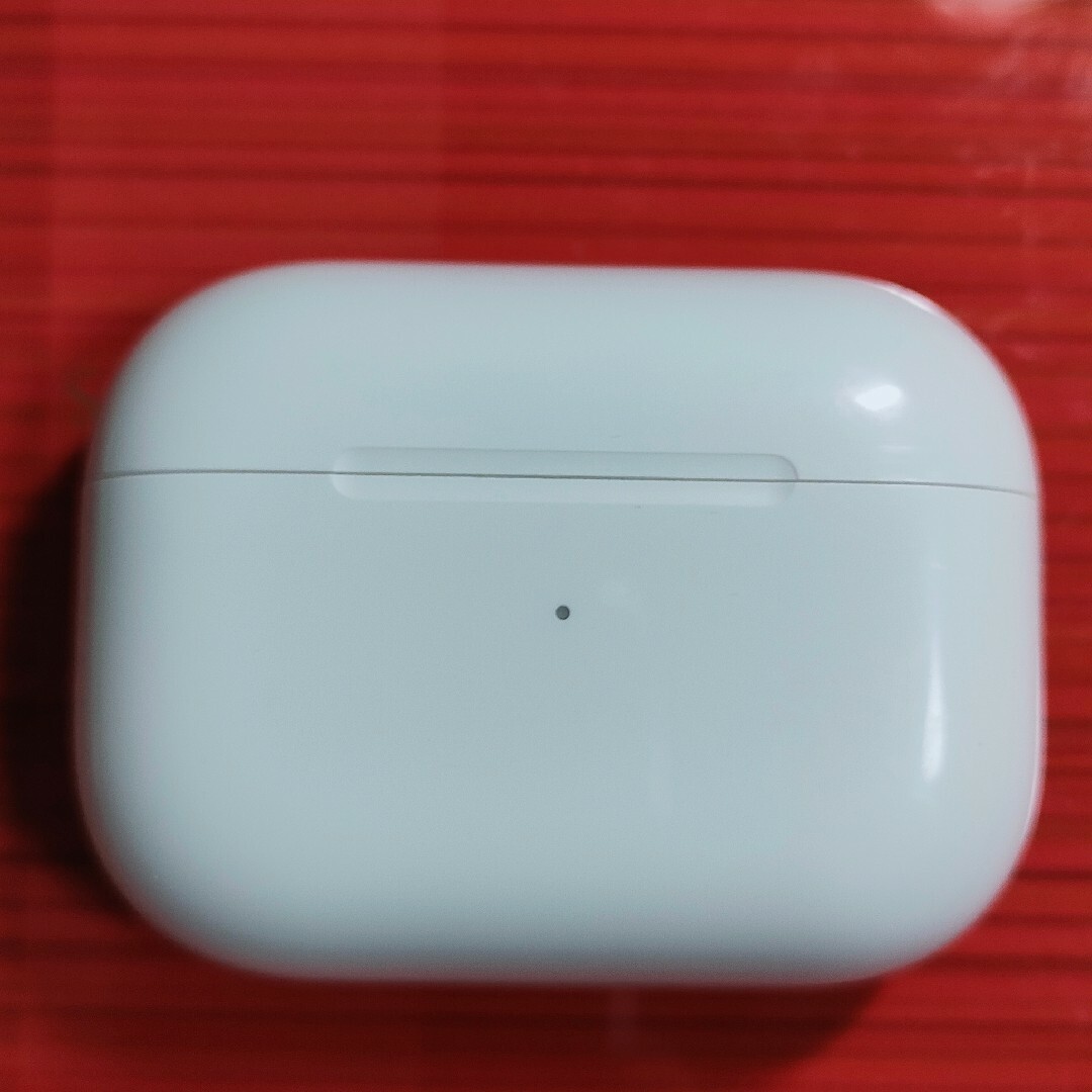 Apple AirPods Pro 充電ケースのみ 354