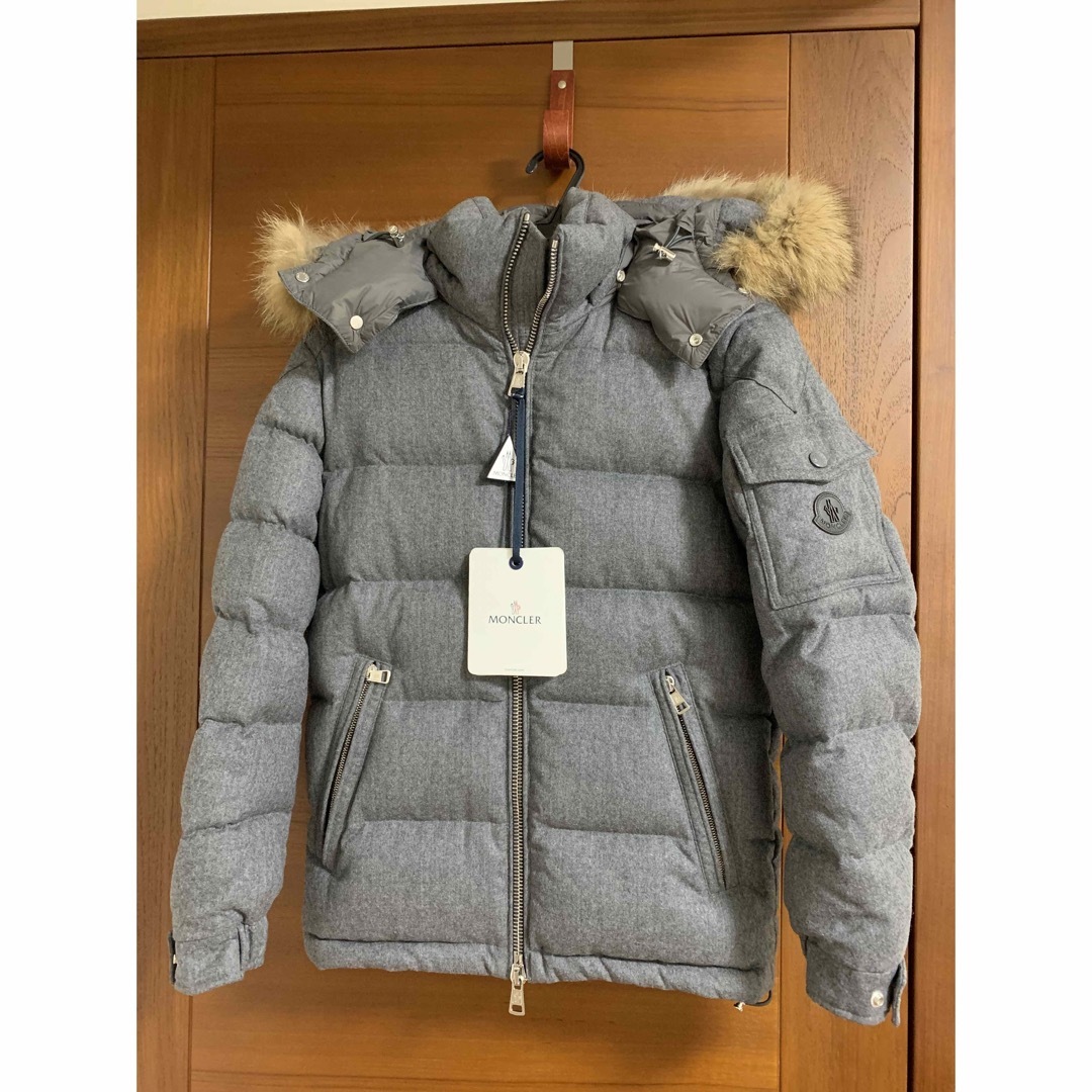 モンクレール　ウール　グレー　パーカー　Mサイズ　Moncler 国内正規品