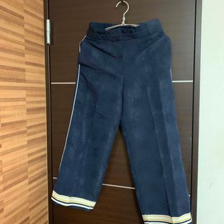 ザラ(ZARA)の4/11価格！ZARA おしゃれ生地ライン×裾スポーティおしゃれパンツ　ネイビー(カジュアルパンツ)