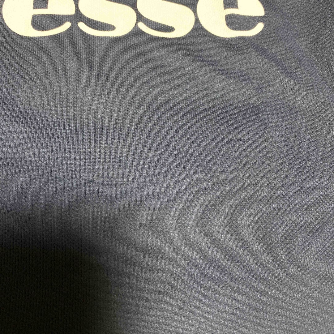 ellesse(エレッセ)のellese スポーツウェア　Mサイズ スポーツ/アウトドアのテニス(ウェア)の商品写真