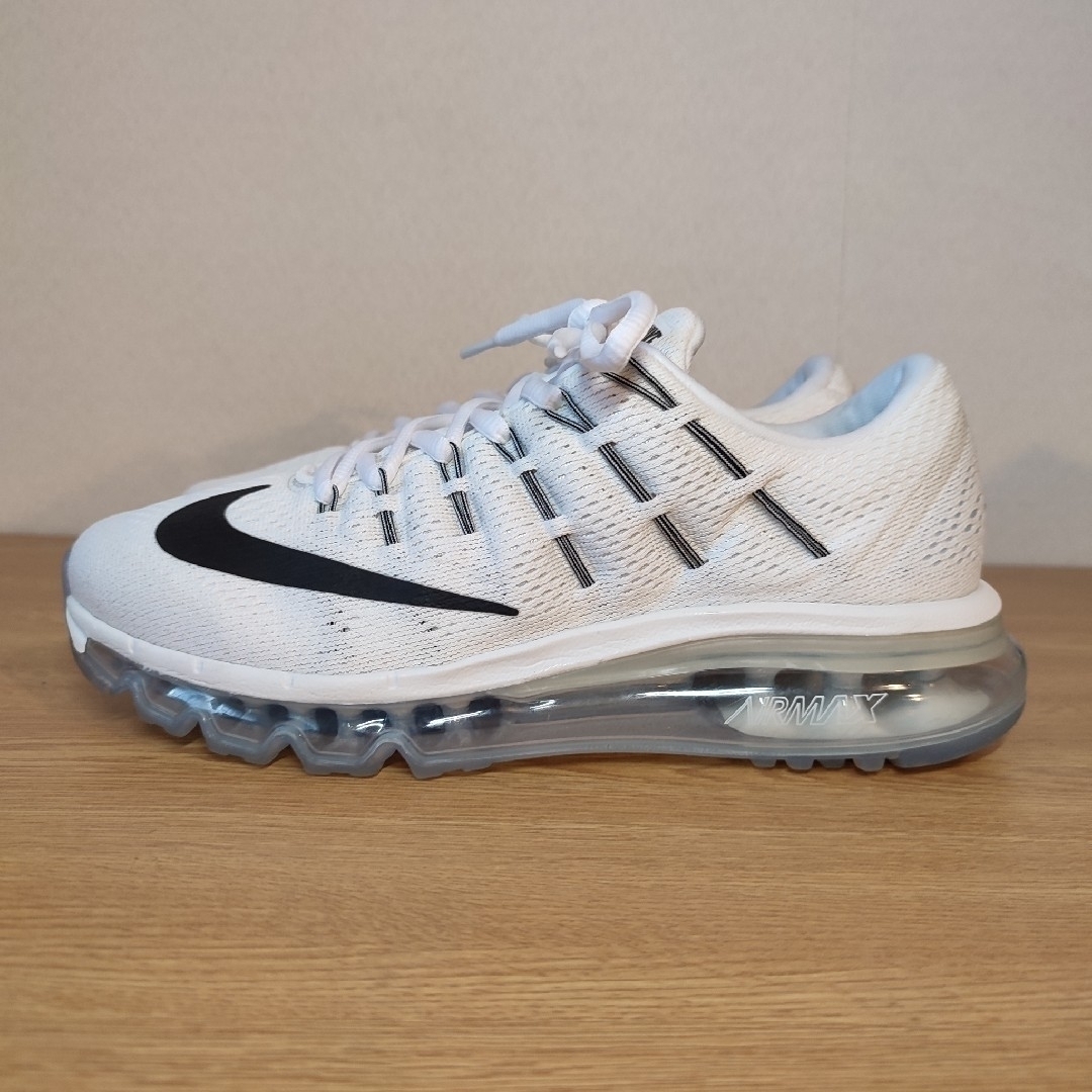 メンズNIKE スニーカー　AIRMAX2016美品