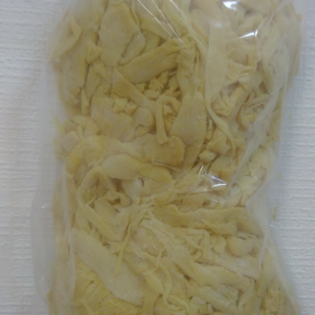 台湾 乾筍絲 古早味 干しタケノコ 無漂白 無添加 お買得大袋1袋の通販 by 喜洋洋|ラクマ 台湾 乾筍絲 古早味 干しタケノコ 無漂白 無添加 お買得大袋1袋