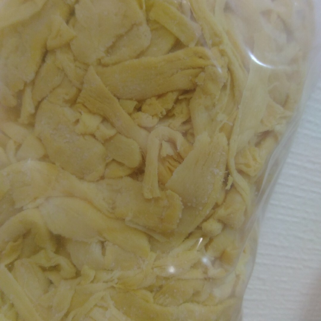台湾 乾筍絲 古早味 干しタケノコ 無漂白 無添加 お買得大袋1袋の通販 by 喜洋洋|ラクマ 台湾 乾筍絲 古早味 干しタケノコ 無漂白 無添加 お買得大袋1袋