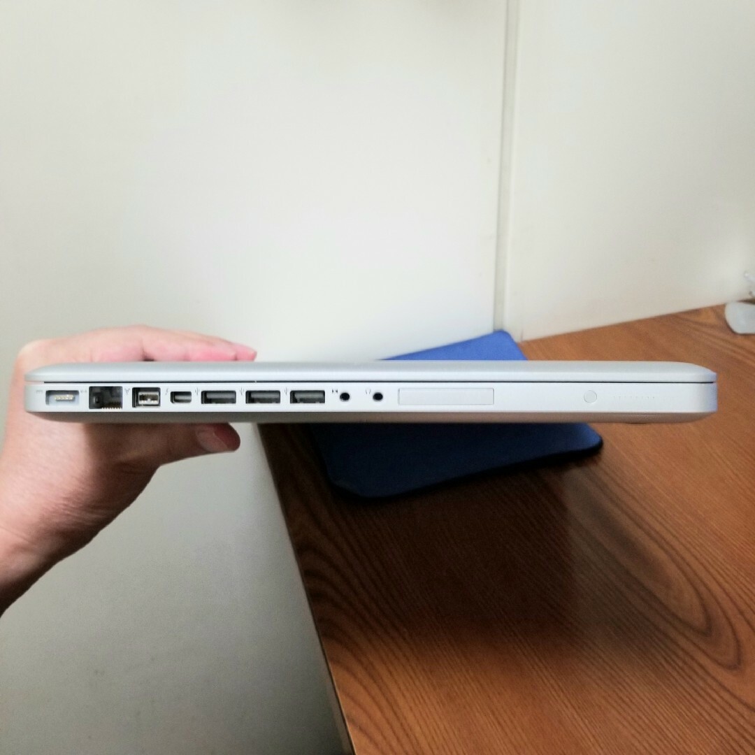 Macbook Pro 17インチ 2011 SSD128GB ジャンク