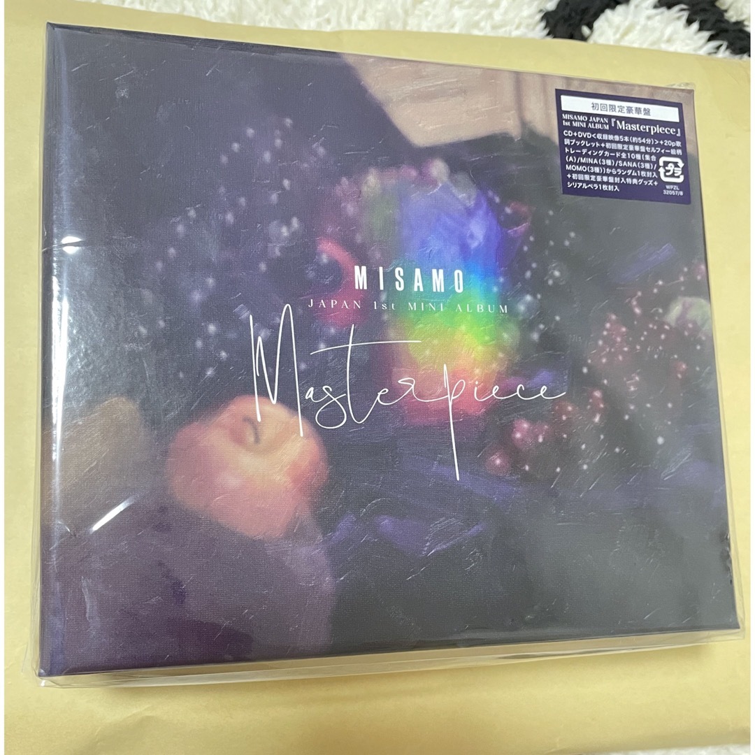 TWICE(トゥワイス)のMISAMO Masterpiece 初回限定豪華盤　CD＋DVD エンタメ/ホビーのタレントグッズ(アイドルグッズ)の商品写真