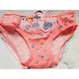 【特価】新品120～130子供 女の子ショーツ3枚セットノンクロッチ(下着)