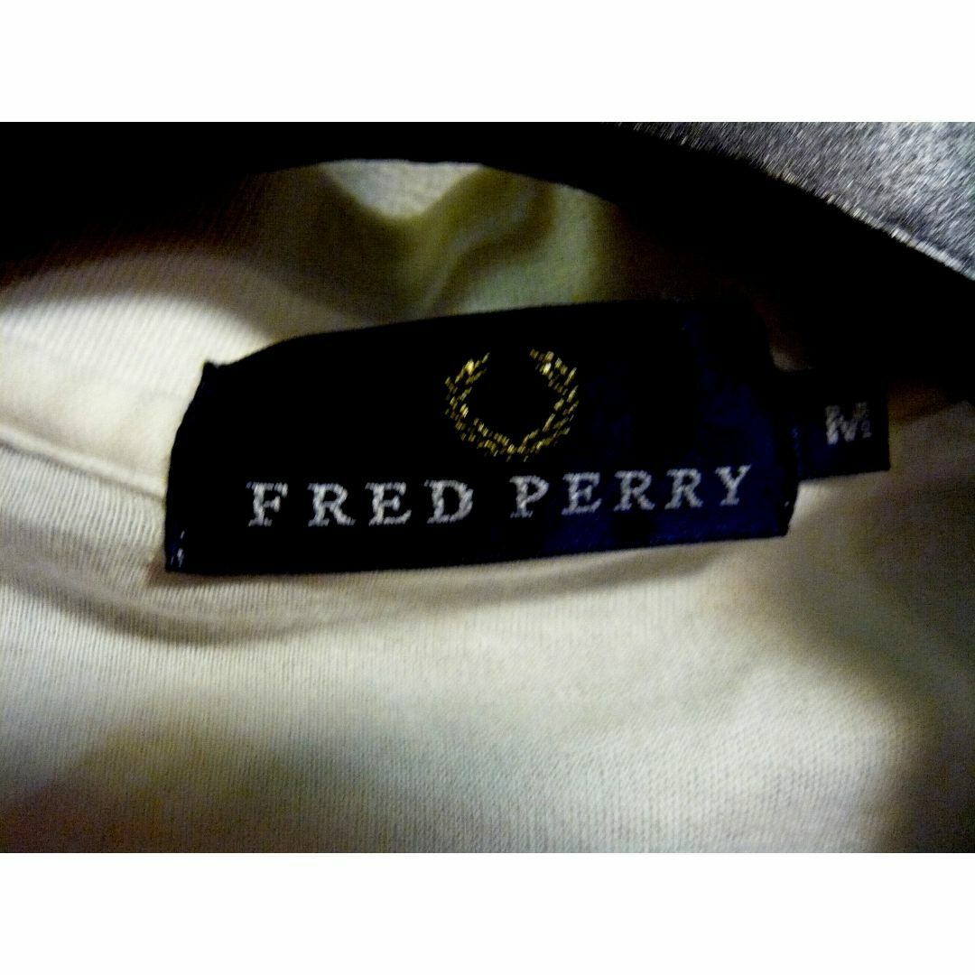 FRED PERRY(フレッドペリー)のfred perry フレッドペリー ボーダーポロシャツ M 白 メンズのトップス(ポロシャツ)の商品写真