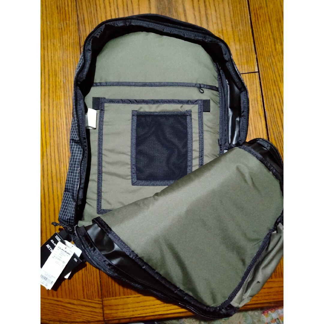 Dakine(ダカイン)のDAKAINE 26L AI237-114　リュックサック　バDAックパック メンズのバッグ(バッグパック/リュック)の商品写真