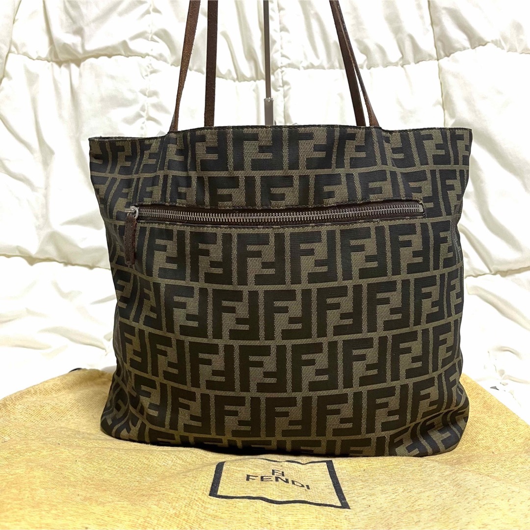 極美品✨フェンディ FENDI ハンドバッグ  ズッカ柄  ロゴ  総柄高さ21cm