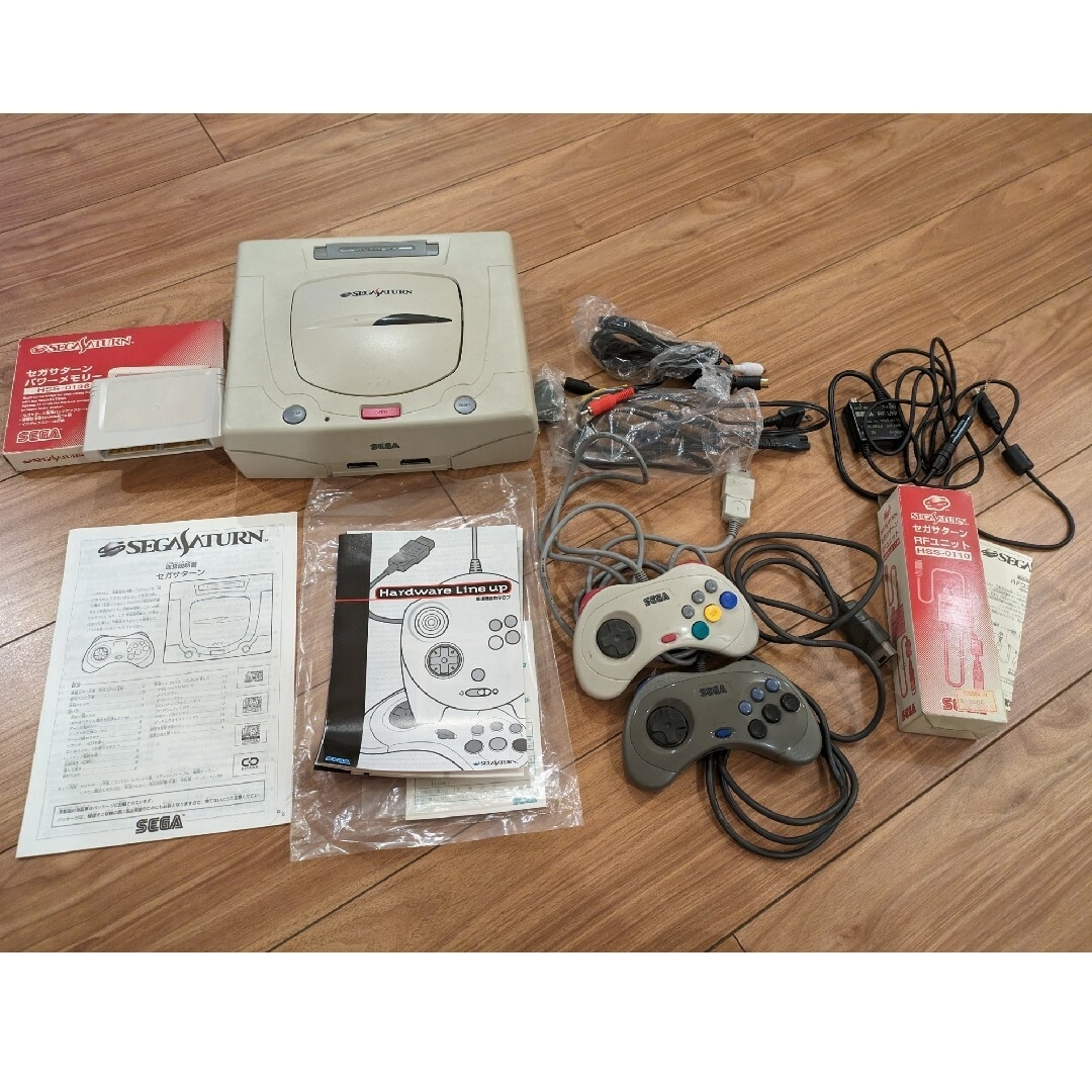 SEGA - セガサターン ジャンク コントローラー付きの通販 by SEGA - セガサターン ジャンク コントローラー付きの通販 by