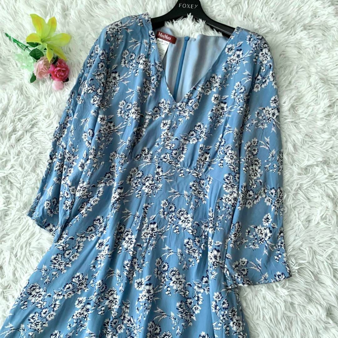 Max Mara(マックスマーラ)の【美品】マックスマーラ ロング丈 ワンピース 花柄 Aライン 水色 XXL レディースのワンピース(ロングワンピース/マキシワンピース)の商品写真