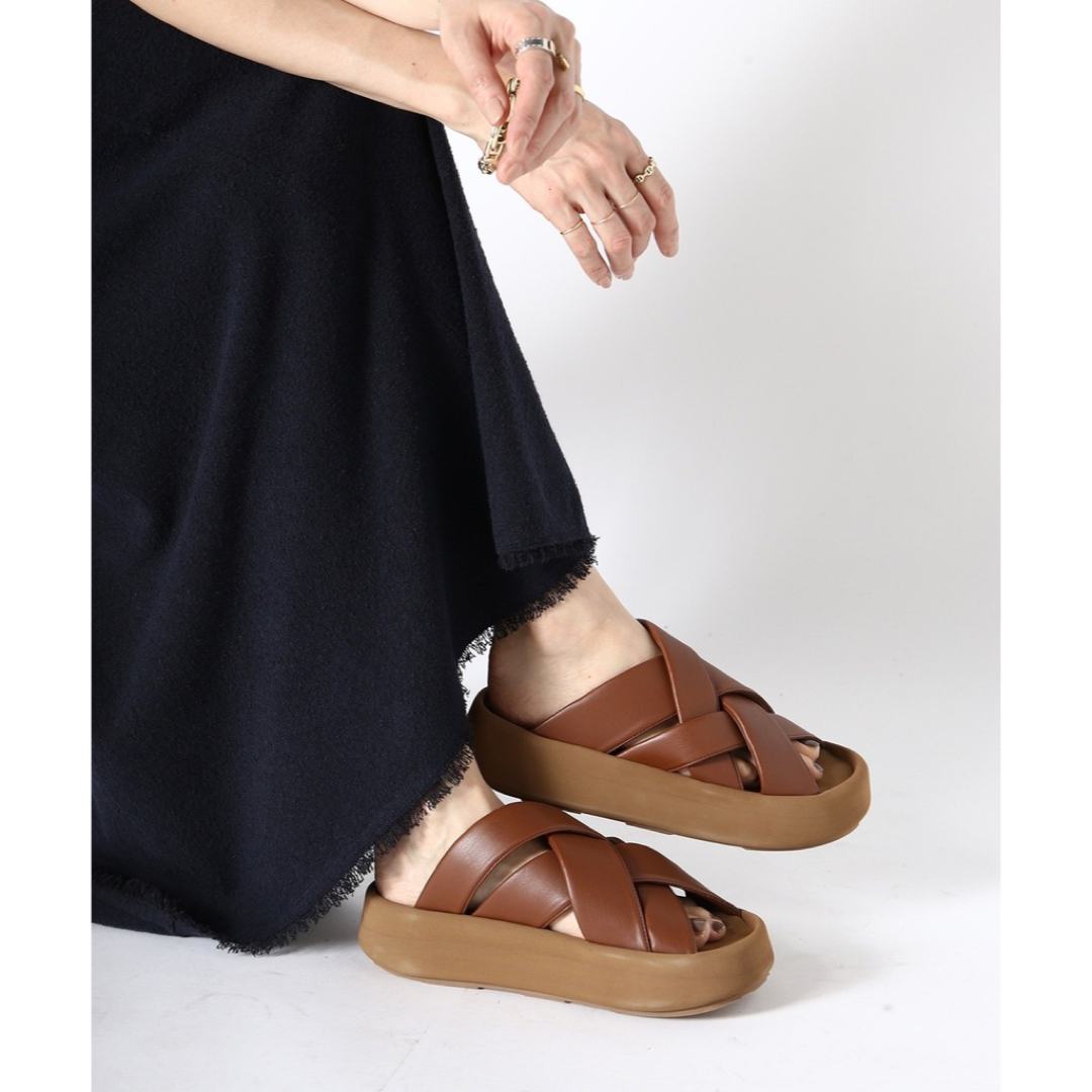 PIUME STUDIO PADDED MULTI-CROSS サンダル 38-