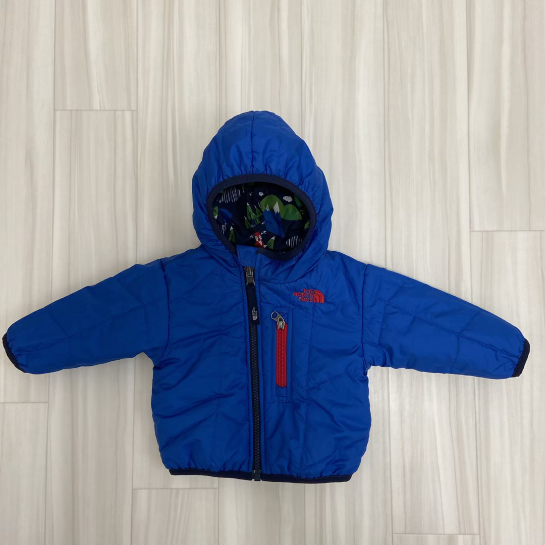 THE NORTH FACE(ザノースフェイス)の【★リバーシブル★】ノースフェイス　キッズ中綿ジャケット　70cm　3-6M キッズ/ベビー/マタニティのベビー服(~85cm)(ジャケット/コート)の商品写真