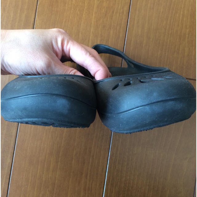 crocs(クロックス)のクロックス★グレー 21cm レディースの靴/シューズ(サンダル)の商品写真